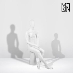 Мужской манекен сидячий VIOLET-06