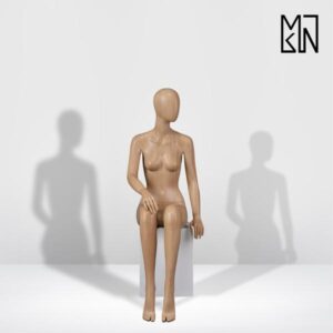 Женский манекен сидячий EVERLEIGH-3