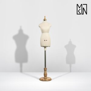 Масштабный манекен женский MELANIE-01 для шитья 1:2